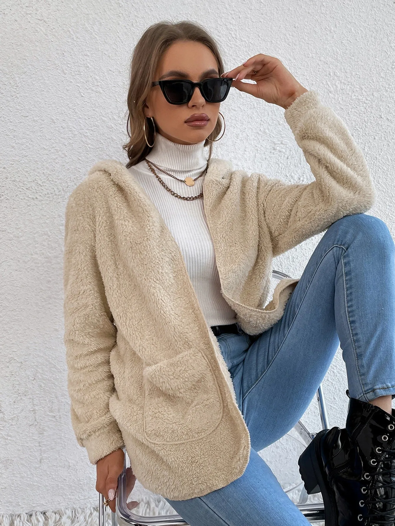 Casual Plain Pocket Long Sleeve Hooded Short Women Coat